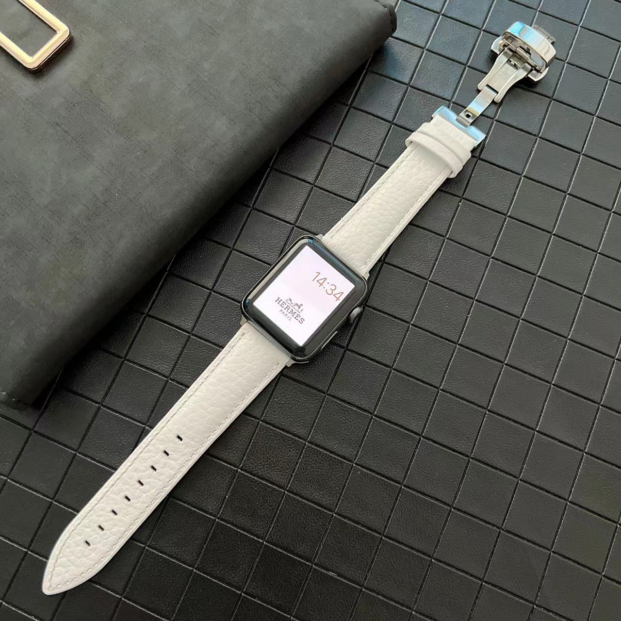 Genuine Leather Watchband for Apple Watch 40 41 mm Grainy Design Strap For IWatch 10 9 Ultra 8 7 6 5 Wristband 42 44 45 46 49 mm