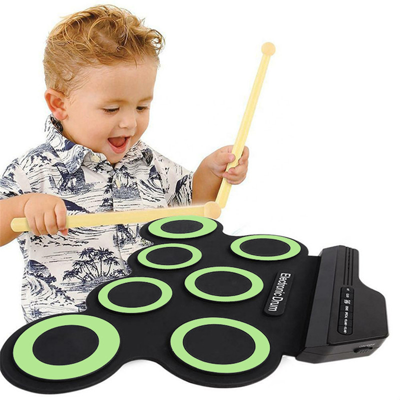 Digital Electronic Drum Set With Drumsticks Foot Pedals 7 Pads USB Portable Roll Up Silicone Drum Kit for Beginners Music Lovers
