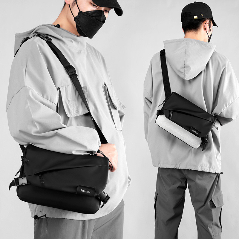 New Fashion Men's Crossbody Bags Casual Nylon Shoulder Bag Light Weight Simple Messenger Bag Tote Large Capacity Travel Bag