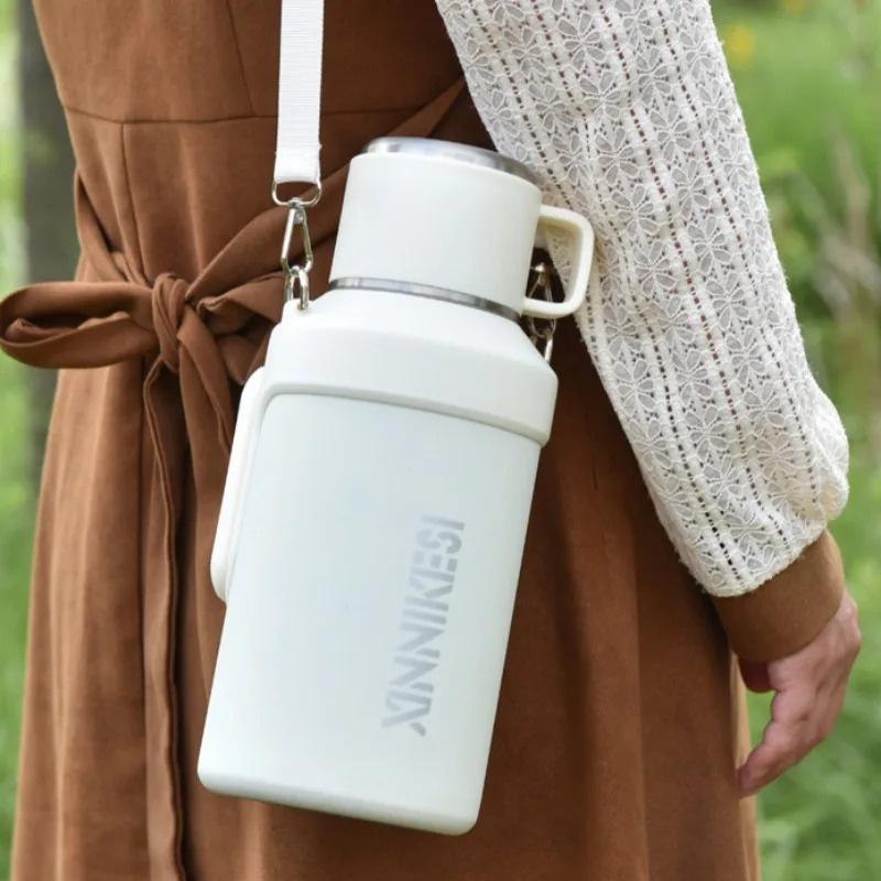1.5L/2L Water Bottle Large Capacity Vaccum Flask Stainless Steel Insulated Cup with Strap Leakproof Portable Thermos Kettle