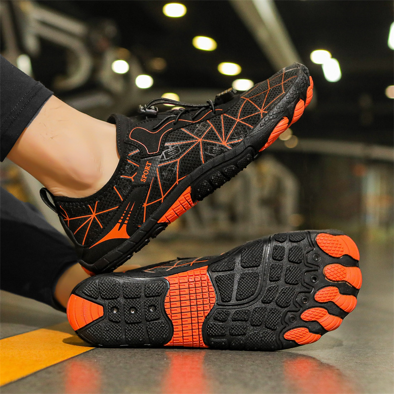 New Model Men Women Hiking Shoes Summer Rock Climbing Five-Finger Beach Sandals Outdoor Mountain Sports Water Swimming Shoes