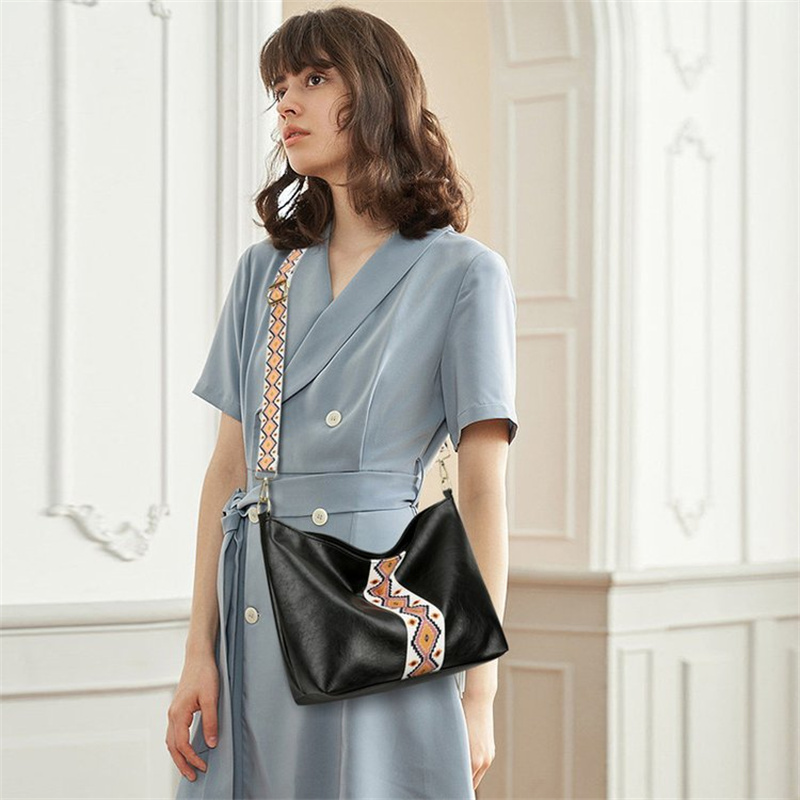 Vintage PU Leather Women Fashion Shoulder Sling Bag Large Capacity Simple Wide Strap Bucket Crossbody Bag Boho Bags
