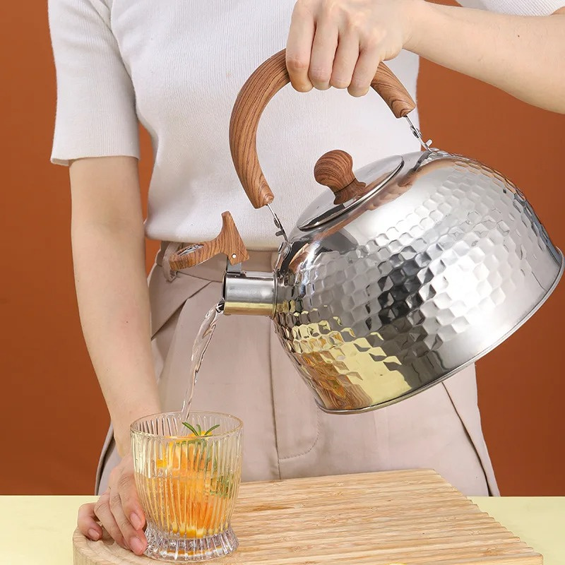 4L Stainless Steel Whistling Kettle Large Capacity Boiling Water Kettle for Induction Cooker Teapot Kitchen Cookwares Tea Kettle