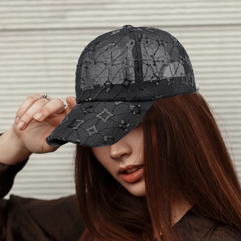 Shiny Sequins Baseball Cap New Fashion Visors Caps Summer Outdoor Sunscreen Hat Lightweight Mesh Novelty Sun Hats Beach Travel