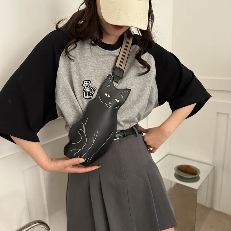 Women Cute Cat Shoulder Bag Lady Funny Waist Chest Bag PU Crossbody Bag Luxury Interesting Design Sling Bag Mobile Phone Purse