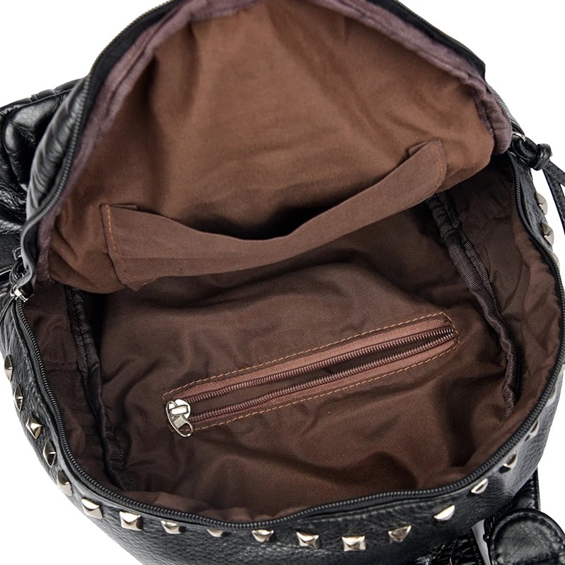 Luxury Design Cool Rivets Backpacks Large Capacity Soft Leather Zipper Backpack Shoulder Bag Wear Resistant Punk Style Rucksack