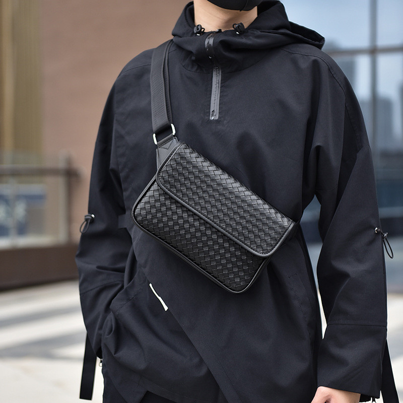 Woven PU Leather Man Bags Small Square Shoulder Bags For Men Business Messenger Bags Male Fashion Chest Bag Casual Phone Bag