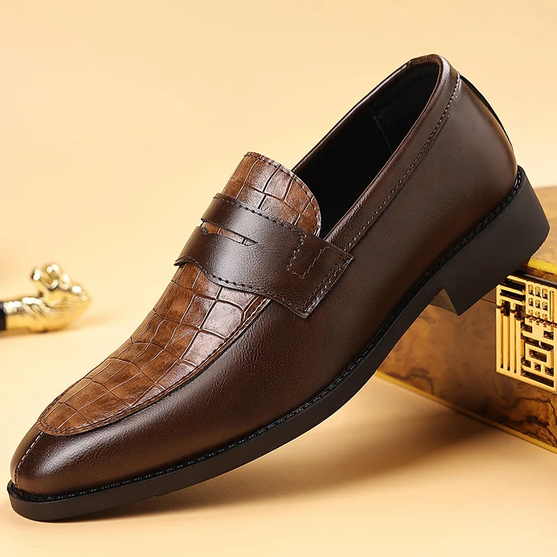 Men's Business Casual Shoes New Style Sharp Toe Large Size Leather Shoes Comfortable Rubber Sole Low Heel Strappy