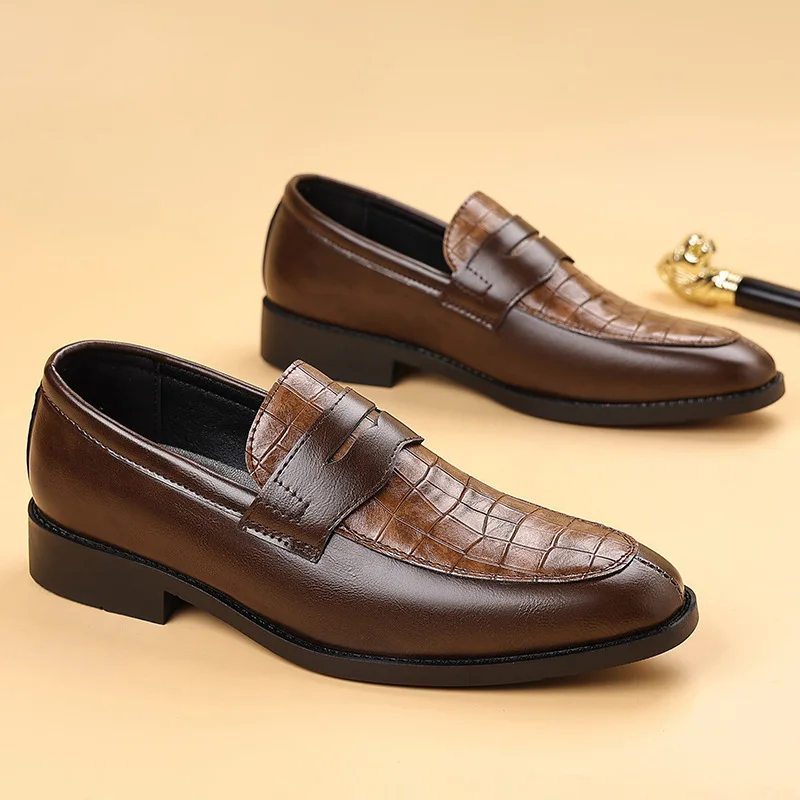 Men's Business Casual Shoes New Style Sharp Toe Large Size Leather Shoes Comfortable Rubber Sole Low Heel Strappy