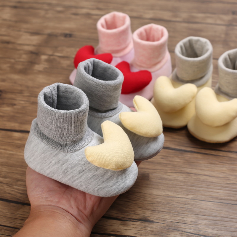 0-1Years Baby Warm and Velvet Shoes Boys Girls Winter Cotton Boots Thickened Children's Soft Soled Anti Slip Shoes