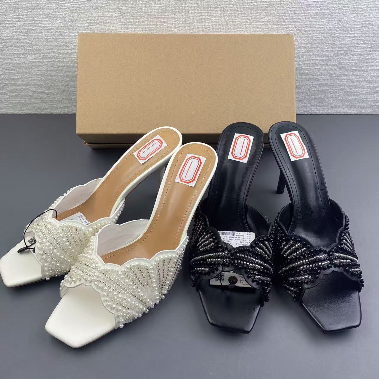 Free delivery of high-quality 2026 new summer women's shoes hot selling square toe exposed heel pearl high-heeled sandals