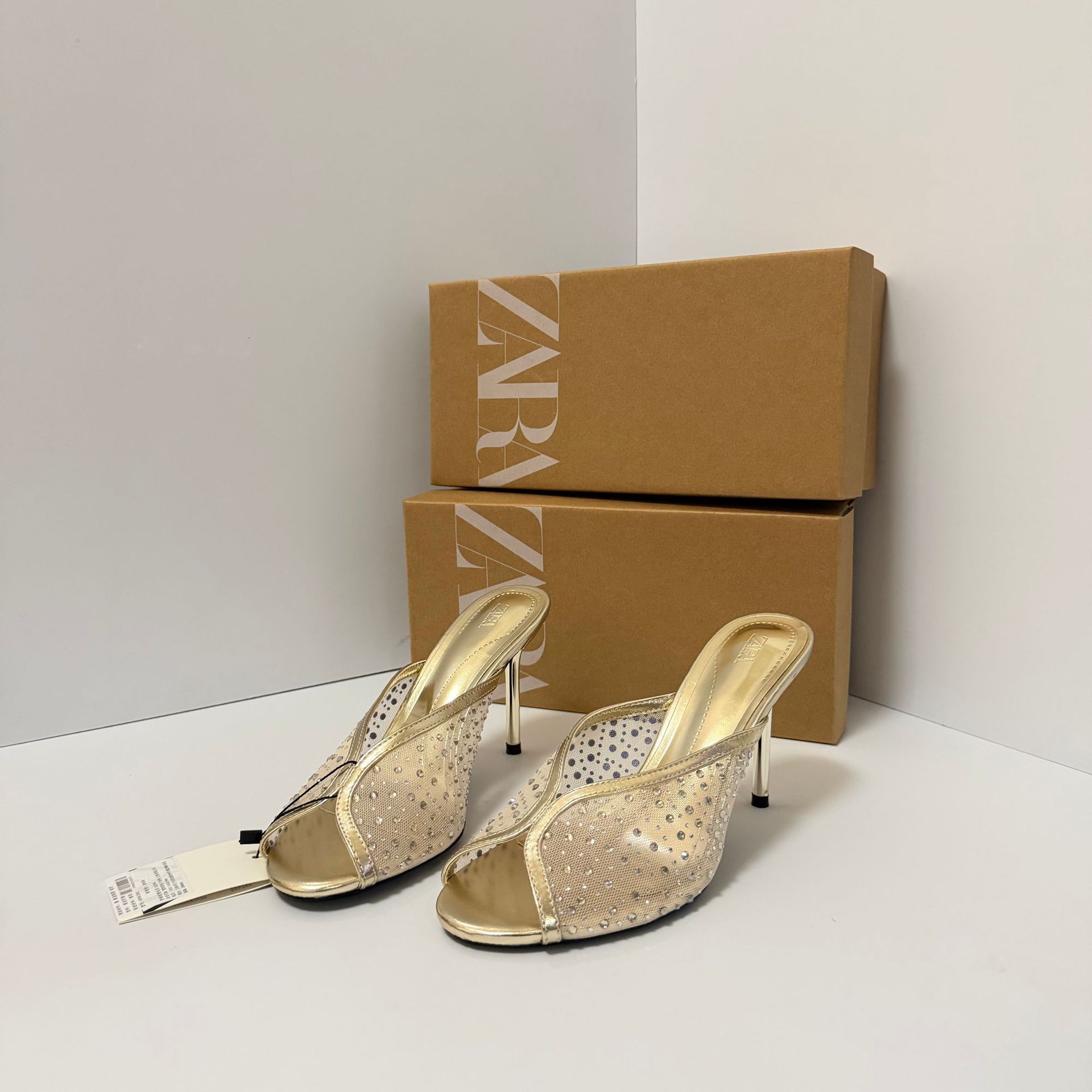 Free delivery of high-quality 2026 new summer women's shoes hot selling, casual and comfortable, fish mouth high-heeled sandals