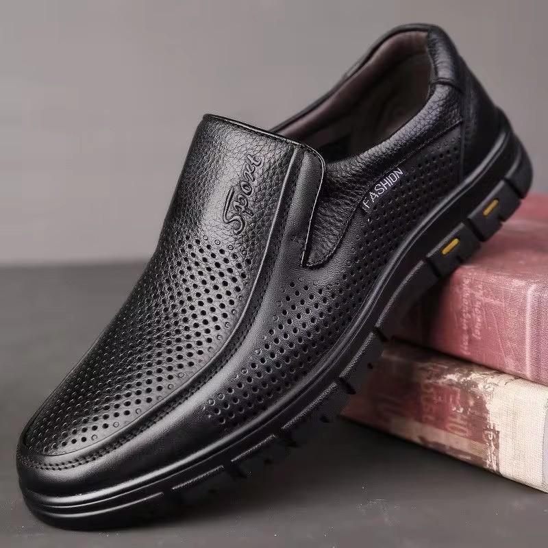 Men's Slip-On Shoes Summer Hollow out Breathable Comfortable Soft Bottom Anti-Slip Leather Shoes